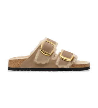 Birkenstock Sandali Arizona con fibbia grande in pelle di pecora beige