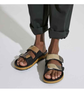 Birkenstock Sandales en cuir Atacama vertes, brunes