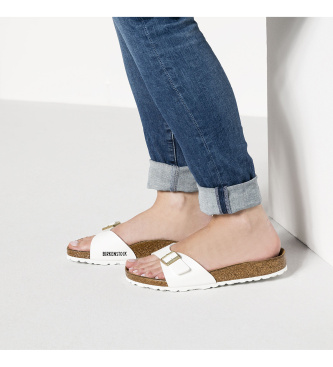 Birkenstock Sandalen aus Leder Madrid Birko-Flor Patent (Schmale Passform) weiß