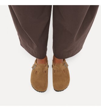 Birkenstock Sabots en Cuir Boston (Coupe Étroite) marron