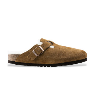 Birkenstock Boston Leather Clogs with brown lambs wool