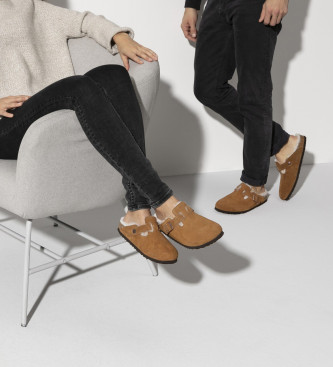 Birkenstock Boston Leather Clogs with brown lambs wool