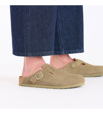 Birkenstock Boston Leather Clogs light brown