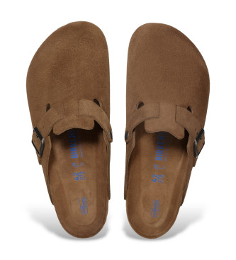Birkenstock Tamancos de Couro Boston Soft Footbed (Ajuste Regular) castanho
