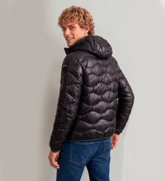 Blauer Chaqueta acolchada Wave negro