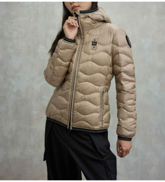 Blauer Plumfero de ondas Camelia beige