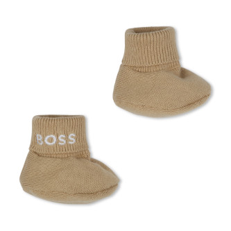 BOSS Beige st med kasket og hjemmesko