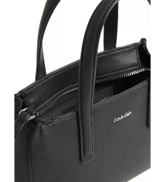 Calvin Klein Must Mini torbica črna