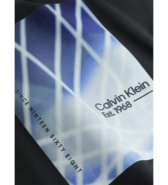 Calvin Klein Linearna grafična majica Interlock črna