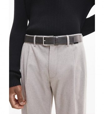 Calvin Klein Cintura in pelle oliata calda nera