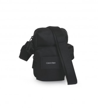 Calvin Klein Shoulder bag with logo black - 20x9x6cm