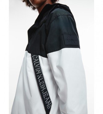 Calvin Klein Giacca a vento con cappuccio color block bianco, nero
