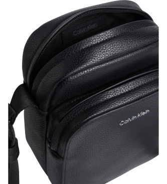 Calvin Klein Sac messager dcontract noir