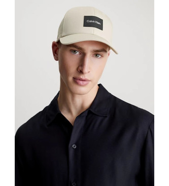 Calvin Klein Beżowa czapka z bawełnianego diagonalu