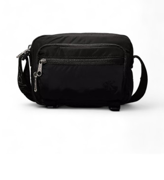 Calvin Klein Jeans Ultralekka torba na ramię na aparat w kolorze czarnym