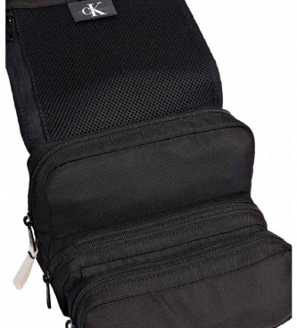 Calvin Klein Jeans Goods Sport Essentials toiletry bag black