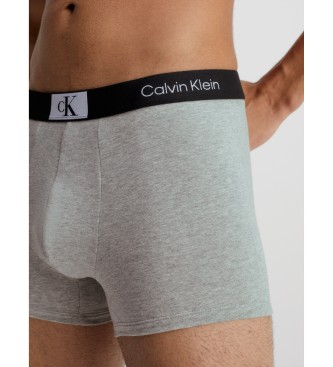 Calvin Klein Hlače trenirke - Ck96 siva