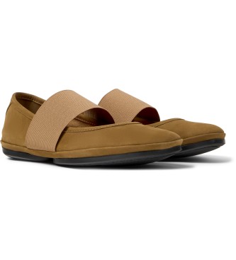 Camper Right Nina brown leather ballet pumps