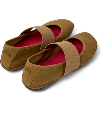 Camper Right Nina brown leather ballet pumps