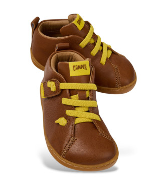Camper Bottines en cuir Peu marron