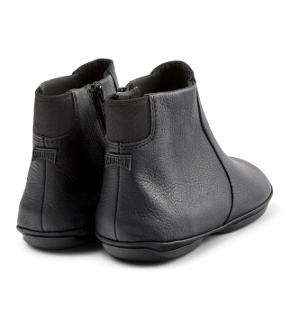 Camper Leather Ankle Boots Right black