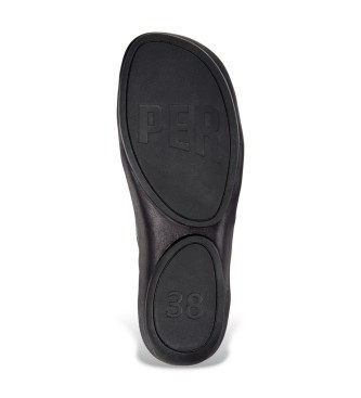 Camper Leather Sandals Right Isla black