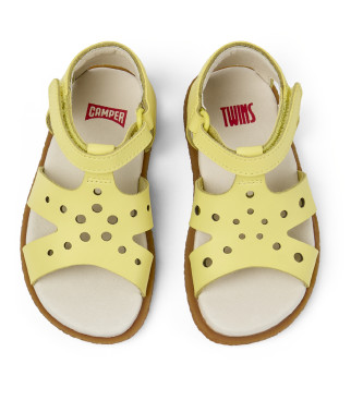 Camper Skórzane sandały Twins żółte