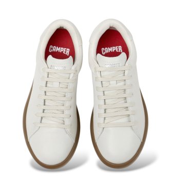 Camper Baskets en cuir Pelotas Soller blanc