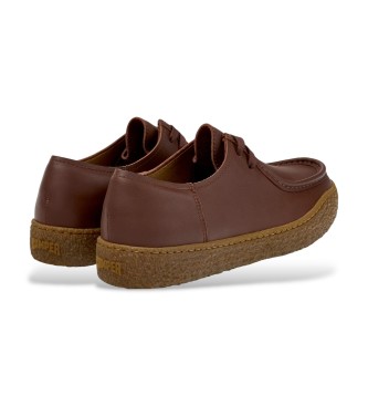 Camper Sapatos de couro castanho-escuro Peu Terreno
