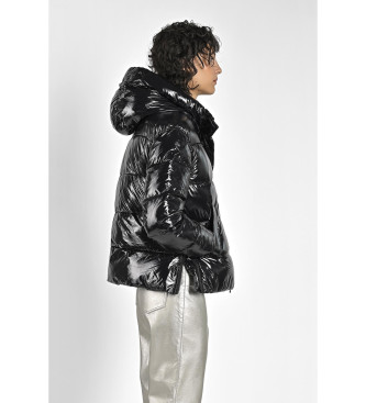 Canadian Classics Kim coat black patent leather