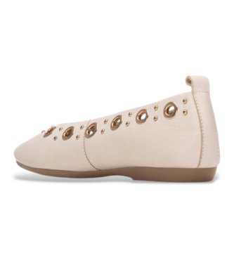 Carmela Sabrinas em pele 163305 em branco