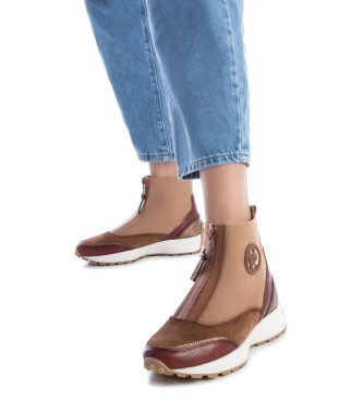 Carmela Skórzane buty za kostkę 161204 brązowe