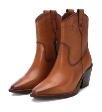 Carmela Leather Ankle Boots 161718 brown