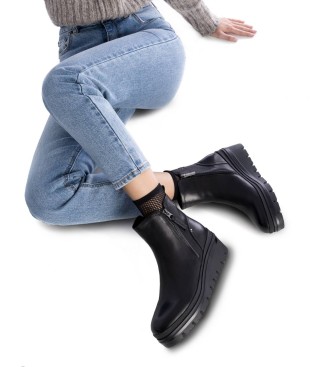 Carmela Botins em pele 162009 preto