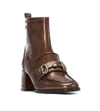 Carmela Botins 162538 castanhos