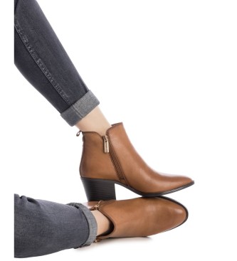 Carmela Botins 162585 castanho