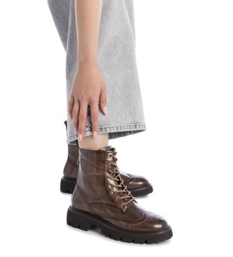 Carmela Botins 162593 castanhos