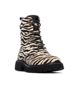 Carmela Botins 162665 branco
