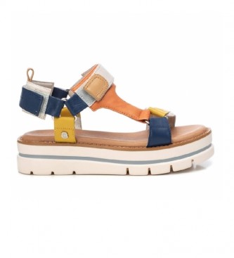 Comprar Carmela Sandalias de piel 068543 multicolor - your online Trekking  store