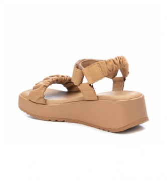 Carmela Beige leren sandalen 068625 -Hoogte 5 cm