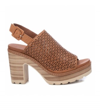 Carmela Brown traquelado leather sandals -Height heel 9cm