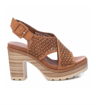 Carmela Brune læder sandaler med krydsede remme -Højde 9cm - Esdemarca butik med fodtøj, mode og tilbehør - bedste mærker i sko og designersko