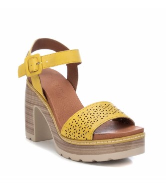 Carmela Yellow traqueladas leather sandals -Height heel 10cm