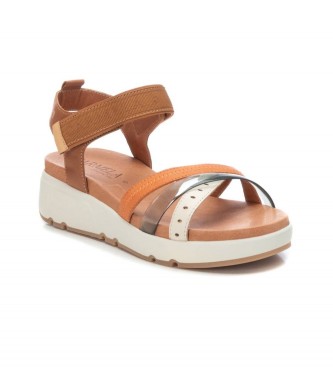 Carmela Leather Sandals 160587 brown -Height wedge 5cm