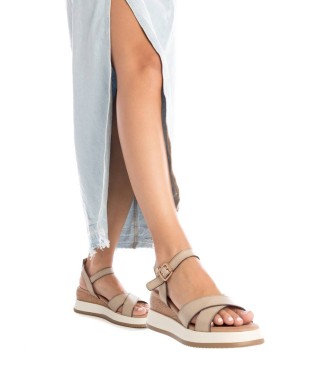 Carmela Leren sandalen 161389 beige -hoge sleehak 6cm