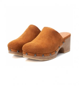 Carmela Leather clogs 068610 camel -Height heel 7 cm