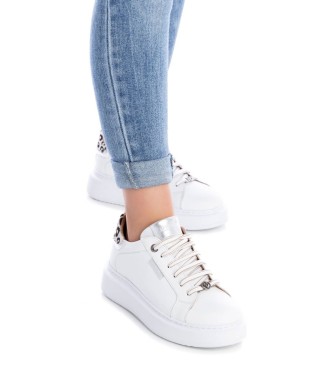 Carmela Leather Sneakers 160613 White, Silver