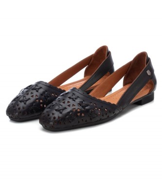 Carmela Leather shoes 160672 Black