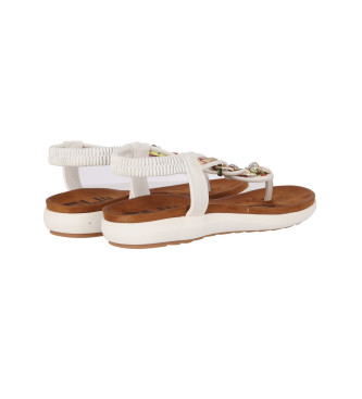 Chika10 Sandals Canelita 03 white
