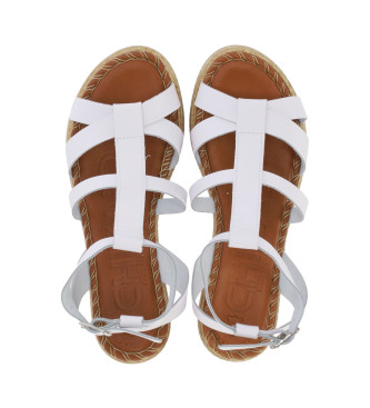 Chika10 Mudejar 03 Leather Sandals white